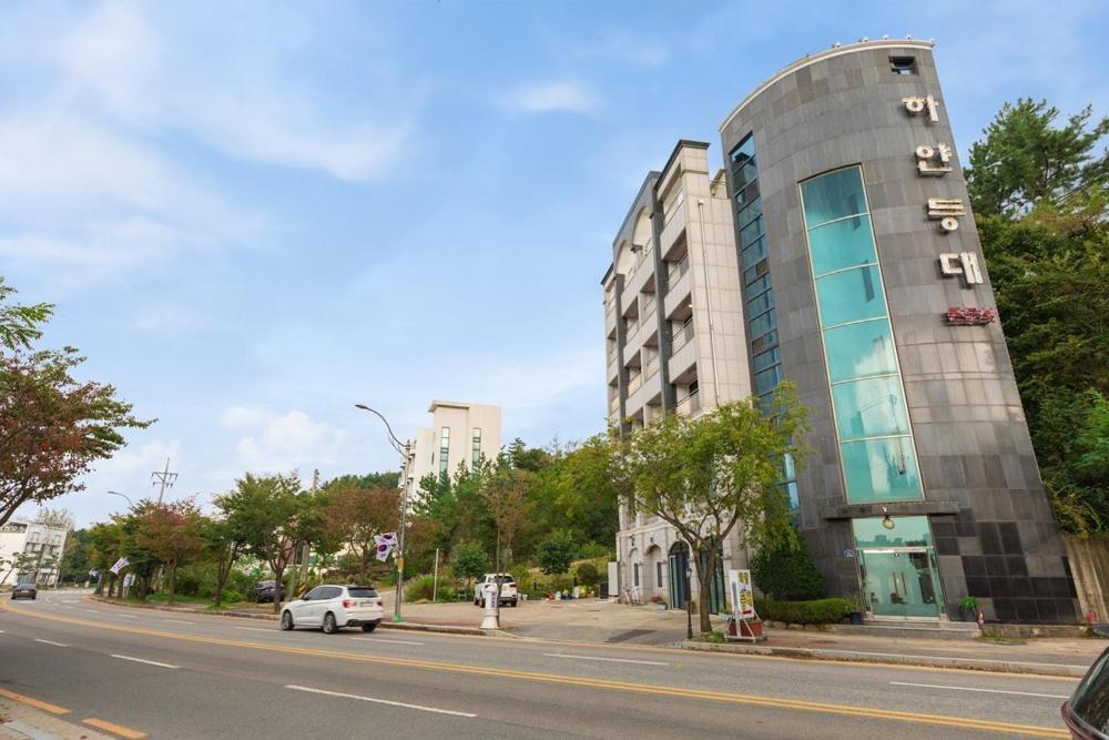 Sokcho White Lighthouse Pension エクステリア 写真